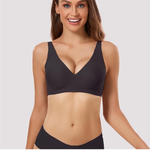 NWT Gailife Deep V Bra -No Underwire, Adjustable, Seamless - Black - Size: Large - Picture 7 of 7